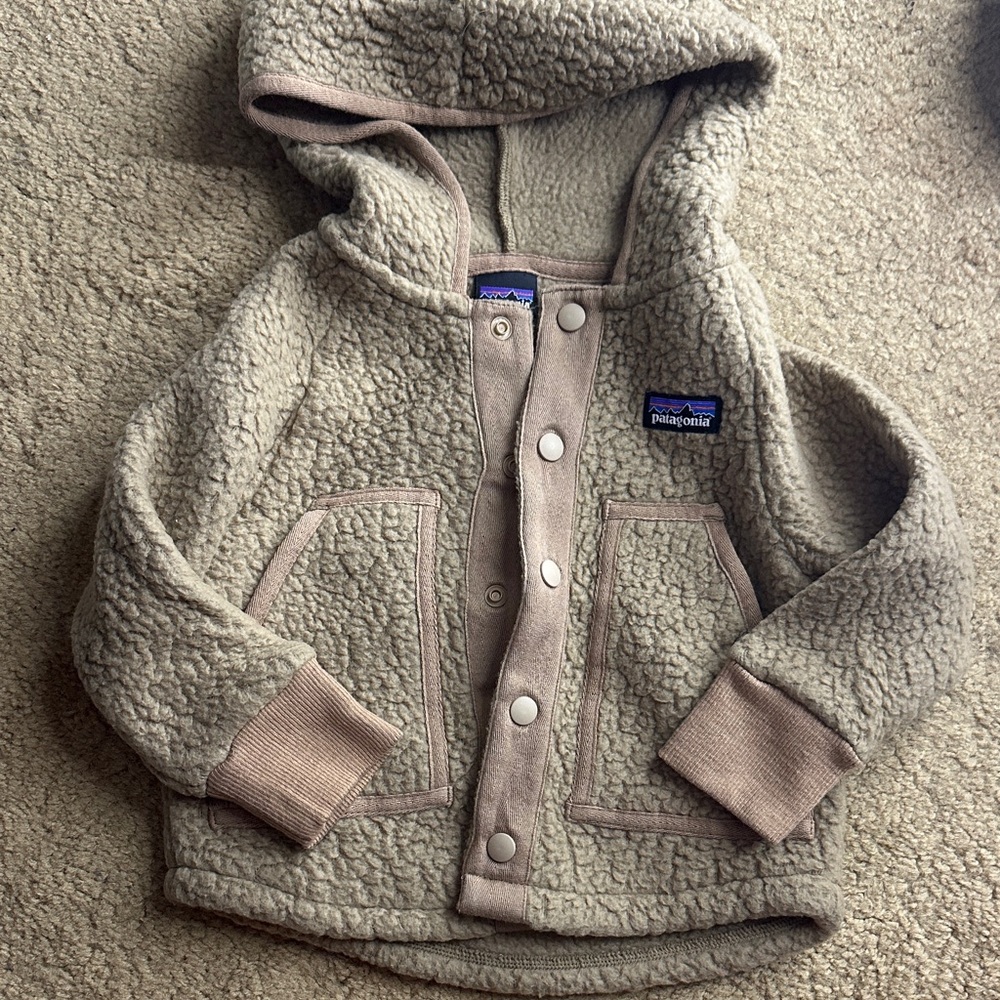 Patagonia Taupe Fleece Snap Jacket